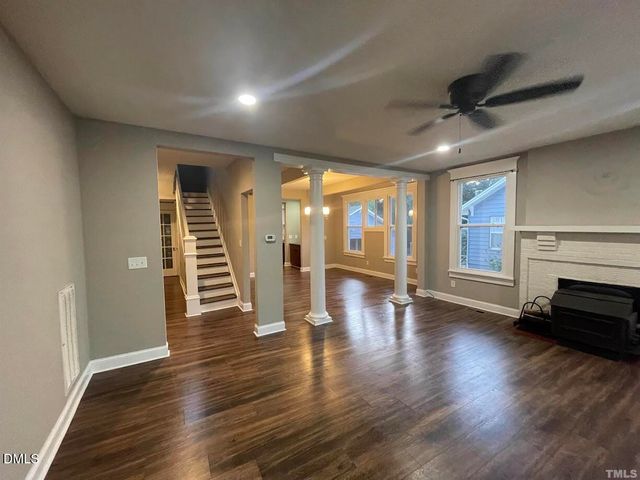 307 E 5th Street, Burlington, NC 27215