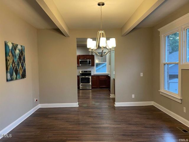 307 E 5th Street, Burlington, NC 27215