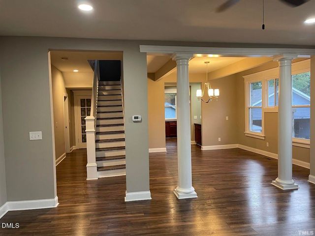 307 E 5th Street, Burlington, NC 27215