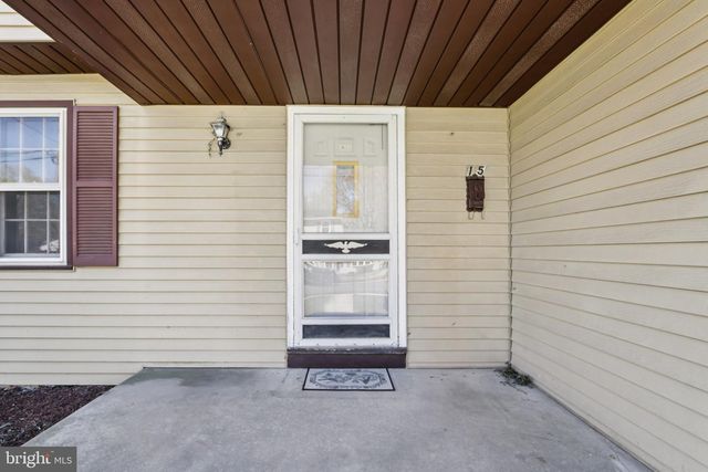 15 WRIGHT LOOP, Williamstown, NJ 08094