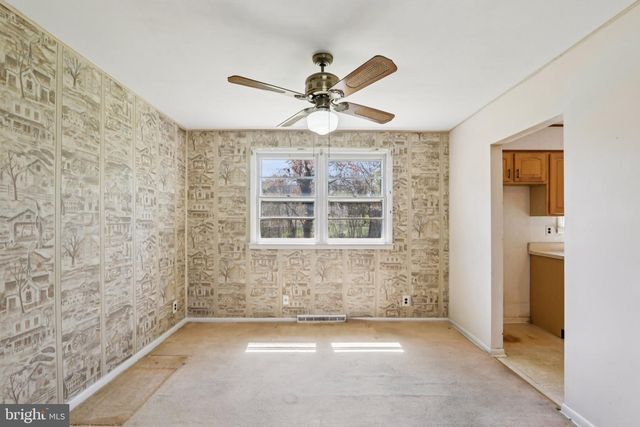 15 WRIGHT LOOP, Williamstown, NJ 08094
