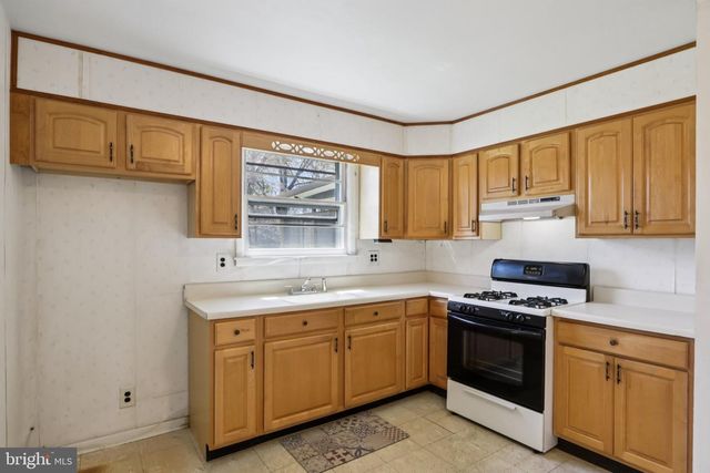 15 WRIGHT LOOP, Williamstown, NJ 08094
