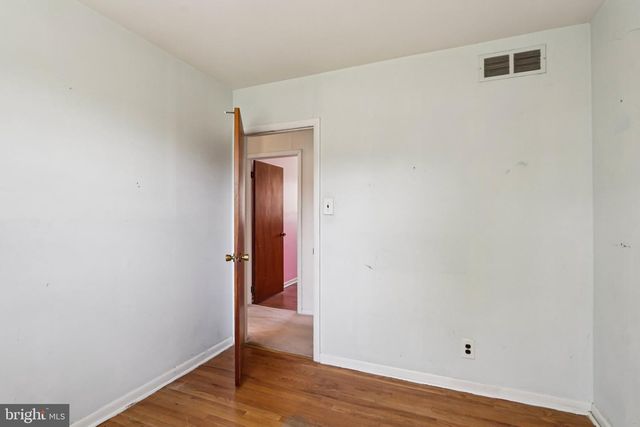 15 WRIGHT LOOP, Williamstown, NJ 08094