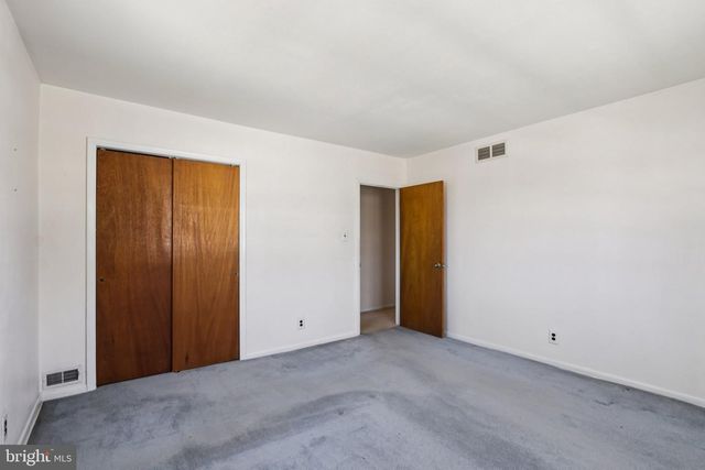 15 WRIGHT LOOP, Williamstown, NJ 08094
