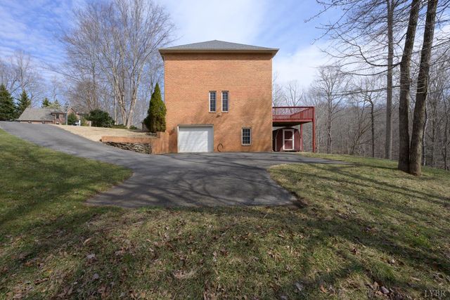 425 Harvest Court, Lynchburg, VA 24502