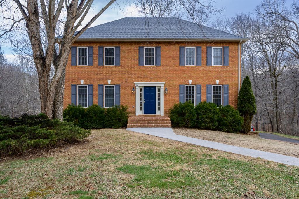 425 Harvest Court, Lynchburg, VA 24502