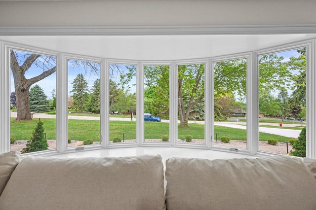850 Janacek ROAD, Brookfield, WI 53045