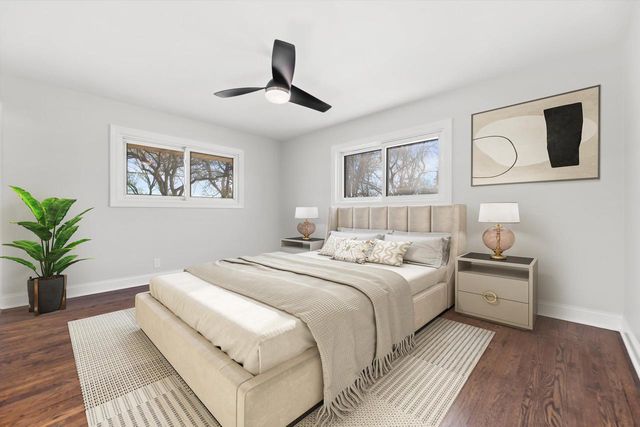 850 Janacek ROAD, Brookfield, WI 53045