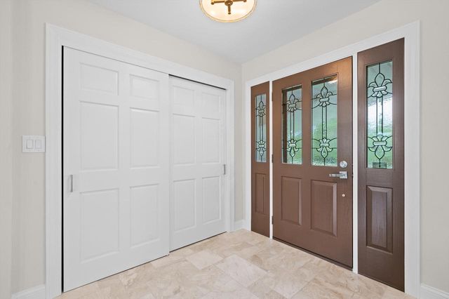 850 Janacek ROAD, Brookfield, WI 53045