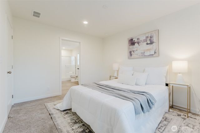 8416 Donald Way, Blaine, WA 98230