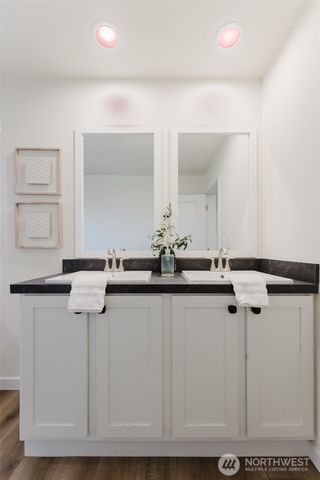 8416 Donald Way, Blaine, WA 98230