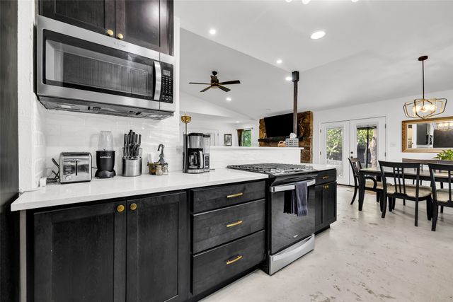 1382 Forest Lane, Catoosa, OK 74015