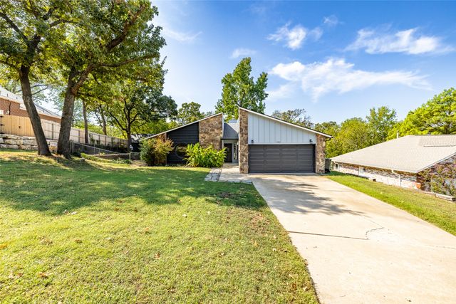1382 Forest Lane, Catoosa, OK 74015