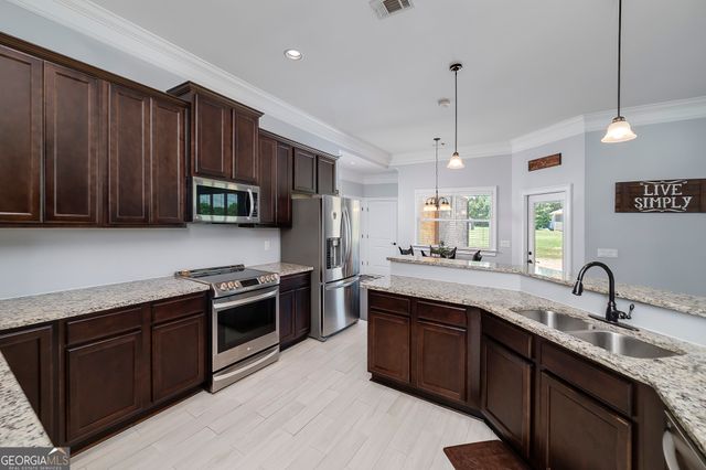 1866 Highway 362 W, Williamson, GA 30292