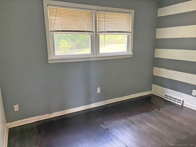 26 Elliot Drive, Hamden, CT 06514