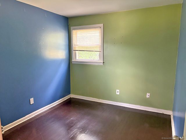 26 Elliot Drive, Hamden, CT 06514