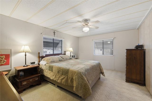 6450 NE 1ST LANE, Ocala, FL 34470