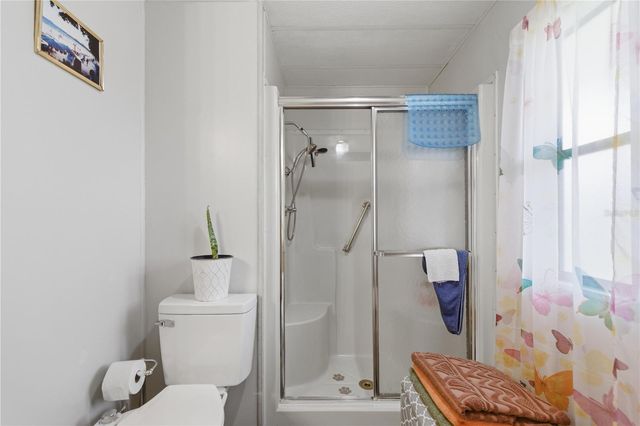 6450 NE 1ST LANE, Ocala, FL 34470