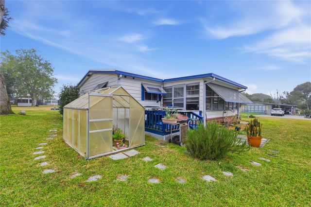 6450 NE 1ST LANE, Ocala, FL 34470