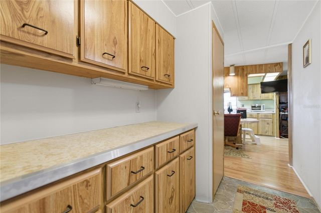 6450 NE 1ST LANE, Ocala, FL 34470