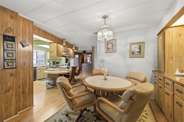 6450 NE 1ST LANE, Ocala, FL 34470