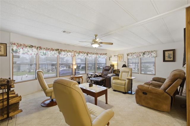 6450 NE 1ST LANE, Ocala, FL 34470