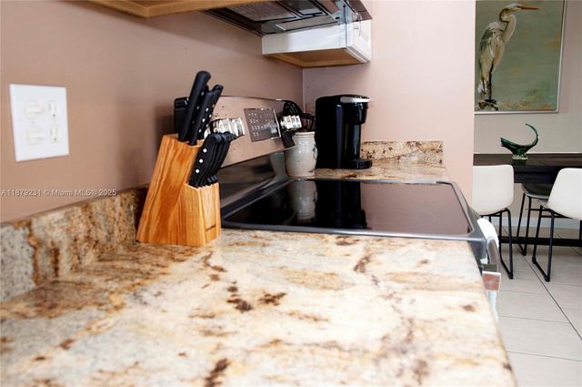 458 SE Doat St, Port St. Lucie, FL 34983