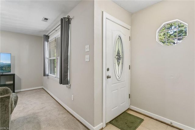 134 Saint Stephens DR, Newport News, VA 23602
