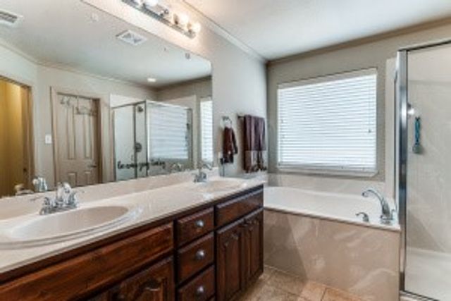 5017 Britton Ridge Lane, Fort Worth, TX 76179