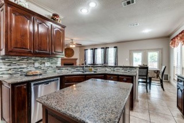 5017 Britton Ridge Lane, Fort Worth, TX 76179