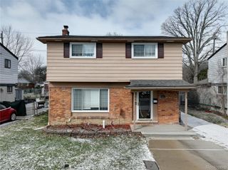 29841 Everett Street, Southfield, MI 48076