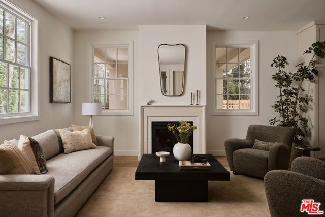 1108 E Palm Street, Altadena, CA 91001