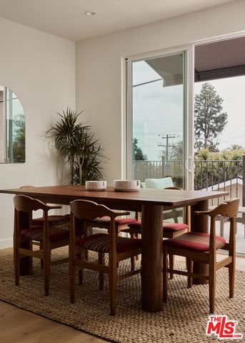 1108 E Palm Street, Altadena, CA 91001