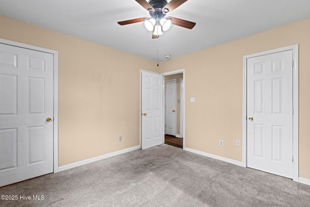 1041 Birchwood Lane, Jacksonville, NC 28546