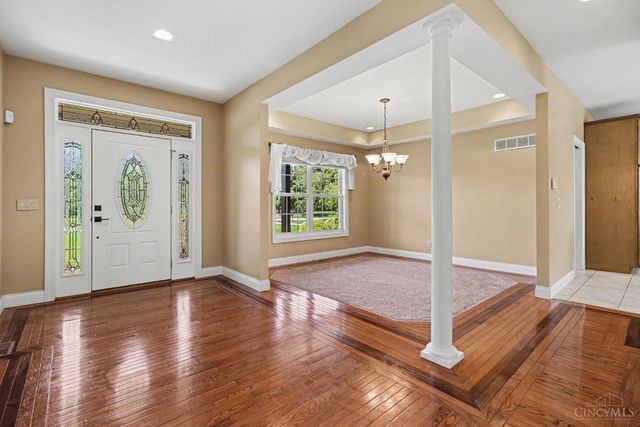 1030 Arabian Run Drive, Washington Twp, OH 45113