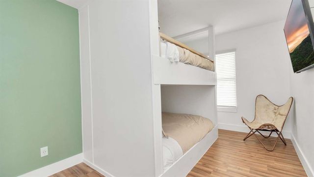 2825 Ball Street, Galveston, TX 77550