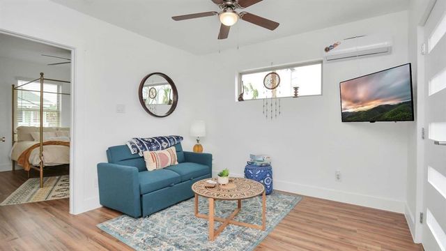 2825 Ball Street, Galveston, TX 77550
