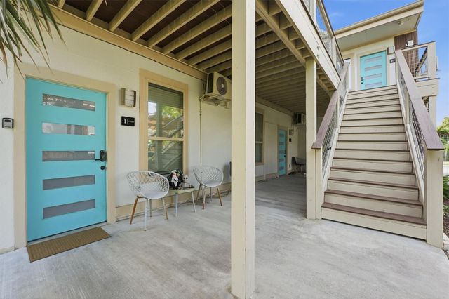 2825 Ball Street, Galveston, TX 77550