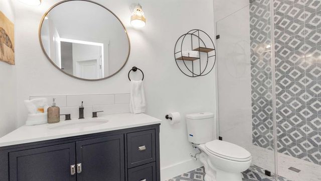 2825 Ball Street, Galveston, TX 77550