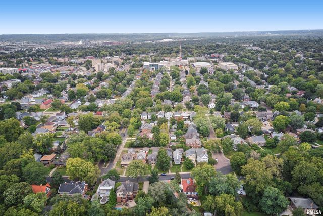 1510 W PARKSIDE Drive, Peoria, IL 61606