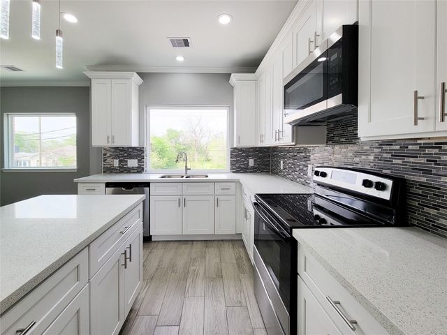 4514 Maggie Street A, Houston, TX 77051