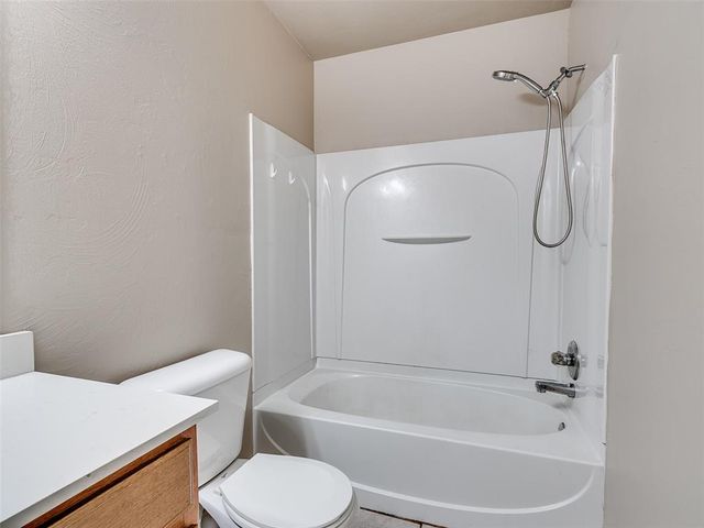 2601 Fennel Road, Oklahoma City, OK 73128