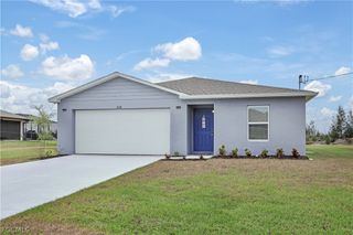 2210 SW 4th ST, Cape Coral, FL 33991
