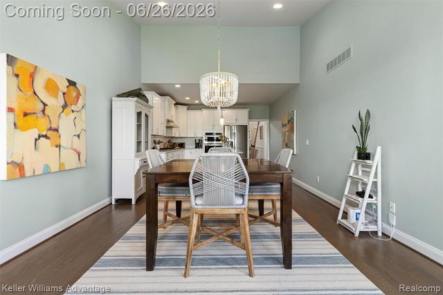 23822 Seminole Trail, Novi, MI 48375