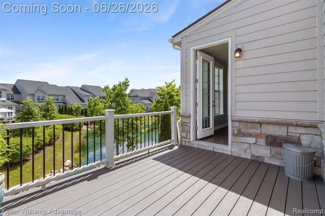 23822 Seminole Trail, Novi, MI 48375