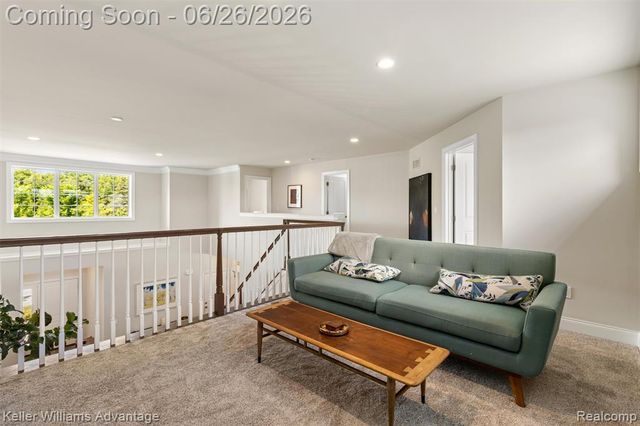23822 Seminole Trail, Novi, MI 48375