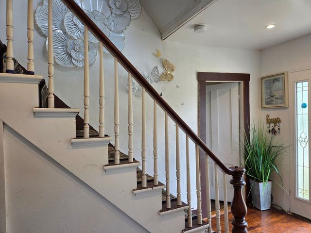 54 S Main Street, Ashburnham, MA 01430