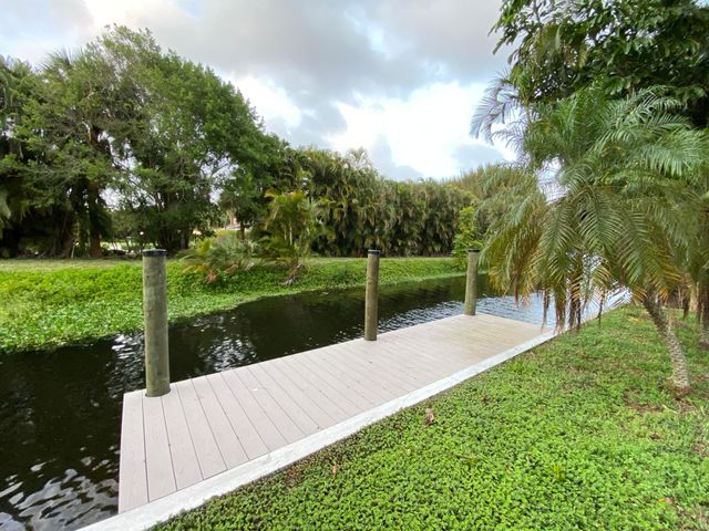 7500 W Lake Drive, Lake Clarke Shores, FL 33406