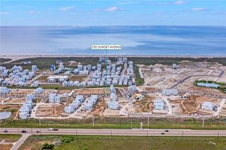 720 Sunset Ave, Port Aransas, TX 78373