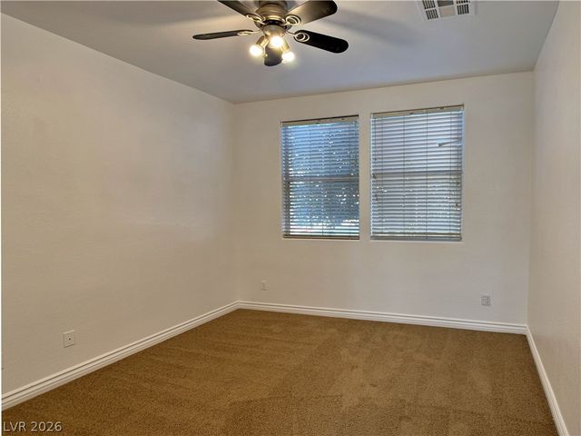 9113 Kinross Avenue, Las Vegas, NV 89145